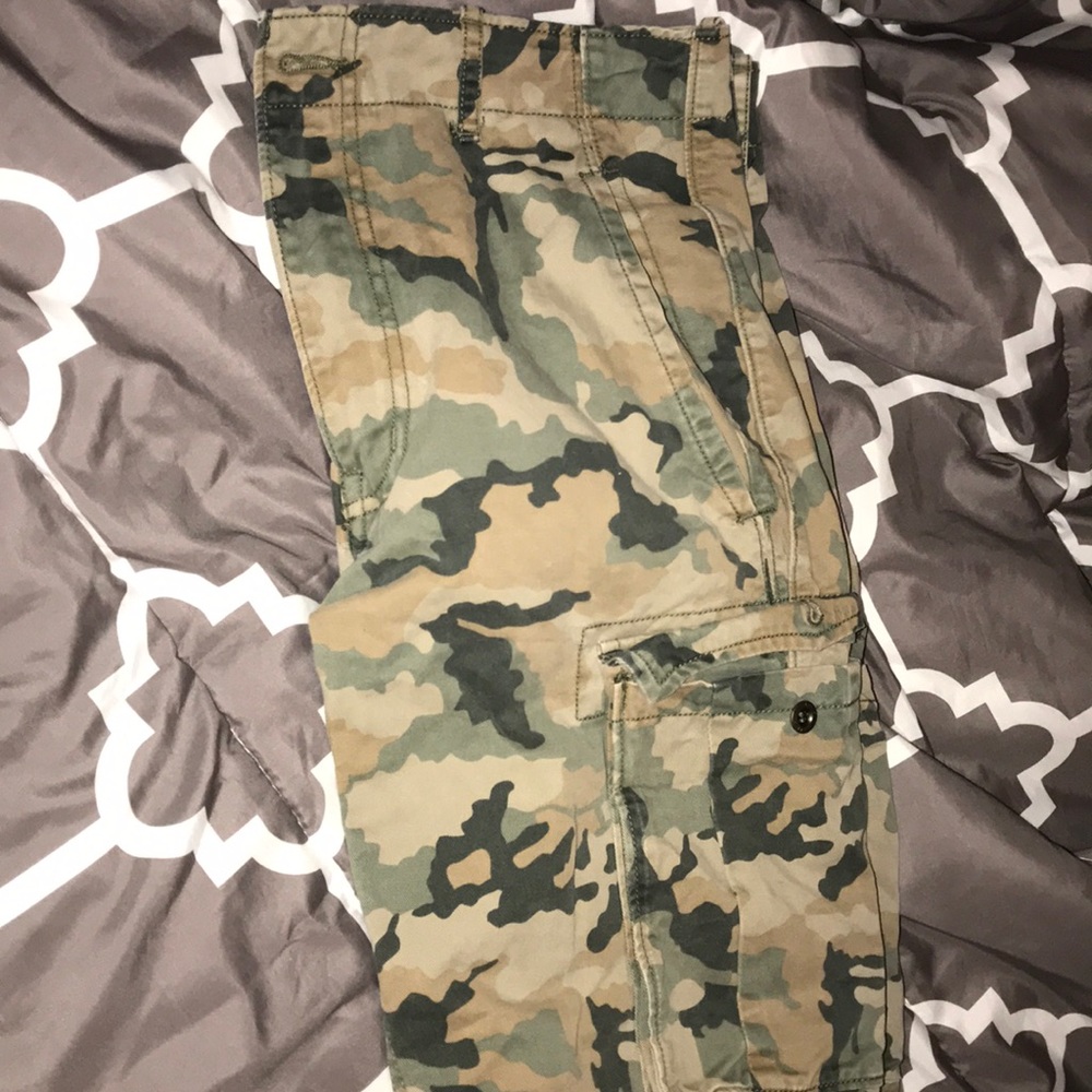 Levi’s Camo Cargo Pants